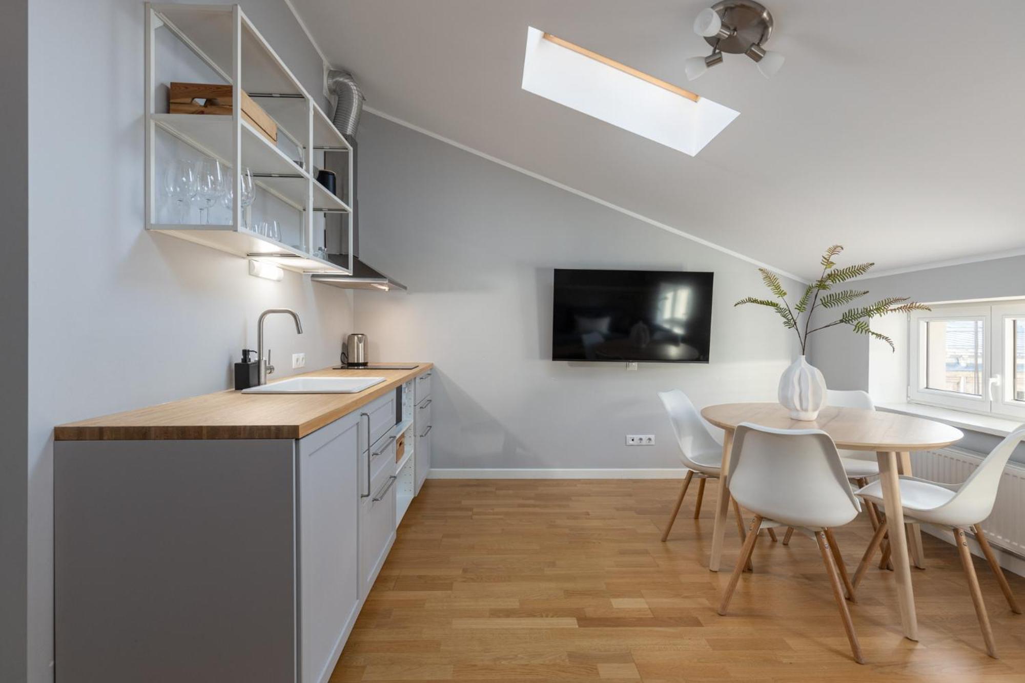Apartament Cozy Top-floor In Centre *
